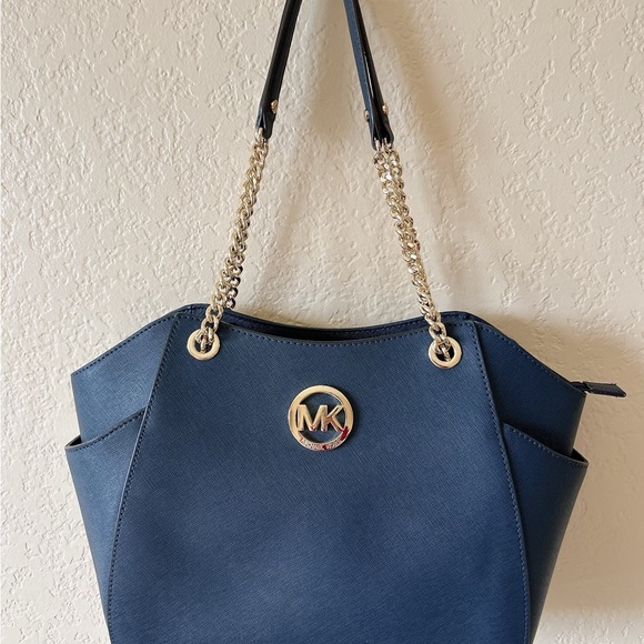 Michael Kors Navy Blue Shoulder Bag - Picture 2 of 10